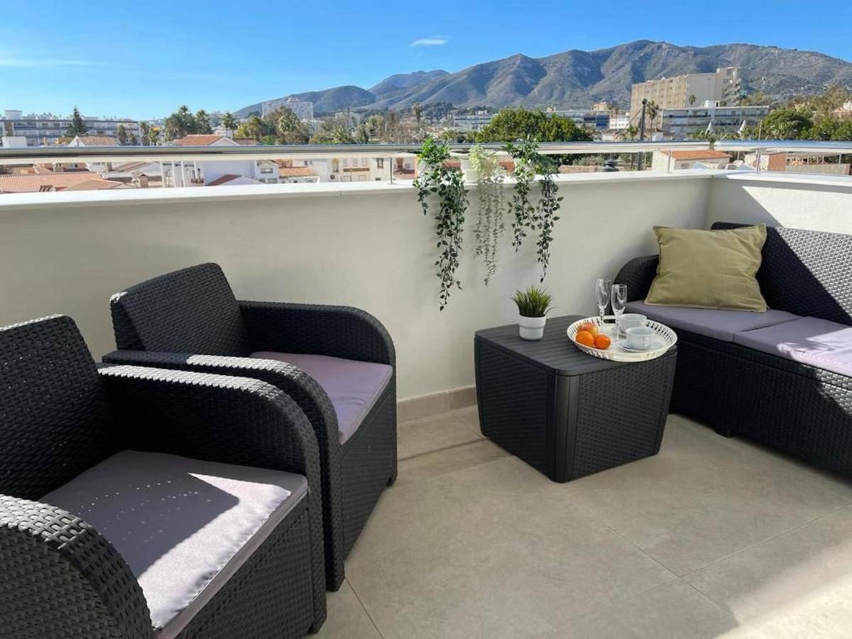 Holidays2Torremolinos Alamos 3 Bedroom & Terrace & Pool Bagian luar foto